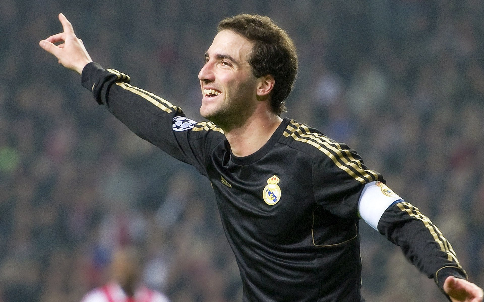 勒沃库森取得多场连胜，势不可挡，勒沃库森是什么意思