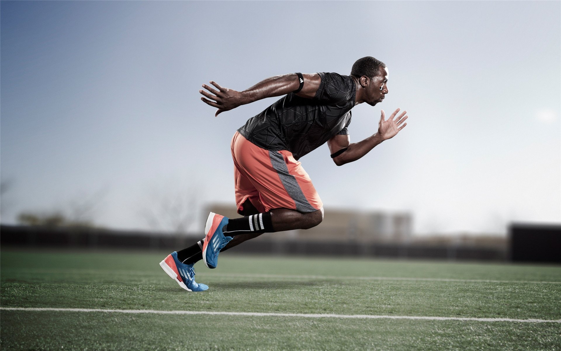 《虚拟现实中激战：电竞体验的未来方向》，虚拟现实战剧情